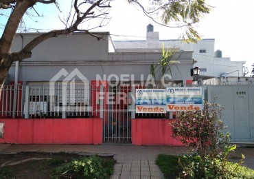 Casa En Venta En Hurlingham Con Patio Y Terraza